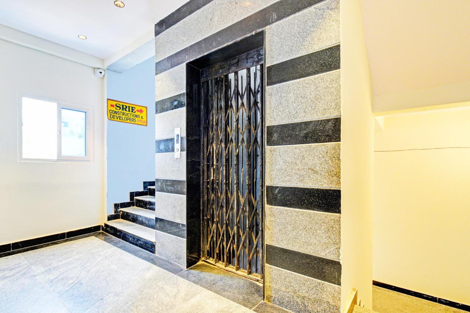 Hotel O Malani Inn Hyderabad Exterior photo